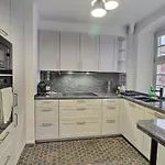 Apartament : 6 Pers, Charme Et Modernite, Centre-ville, Parking Inclus - Fr-1-722-14 *