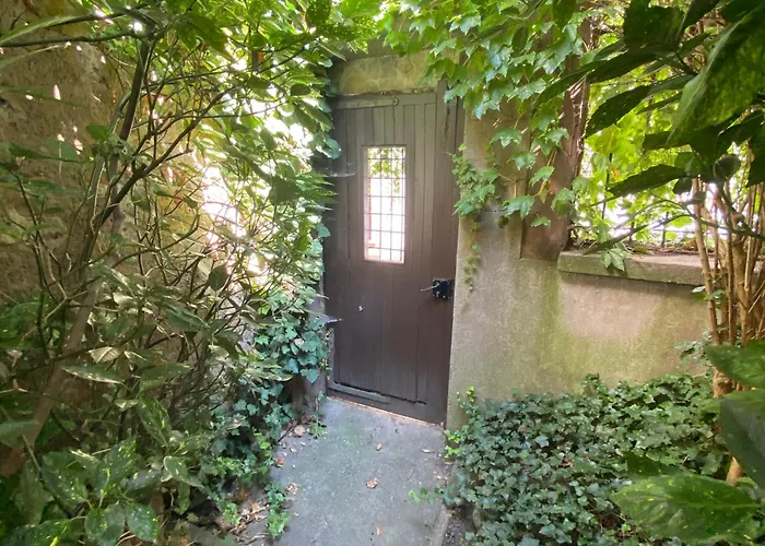 Διαμέρισμα : 6 Pers, Charme Et Modernite, Centre-ville, Parking Inclus - Fr-1-722-14